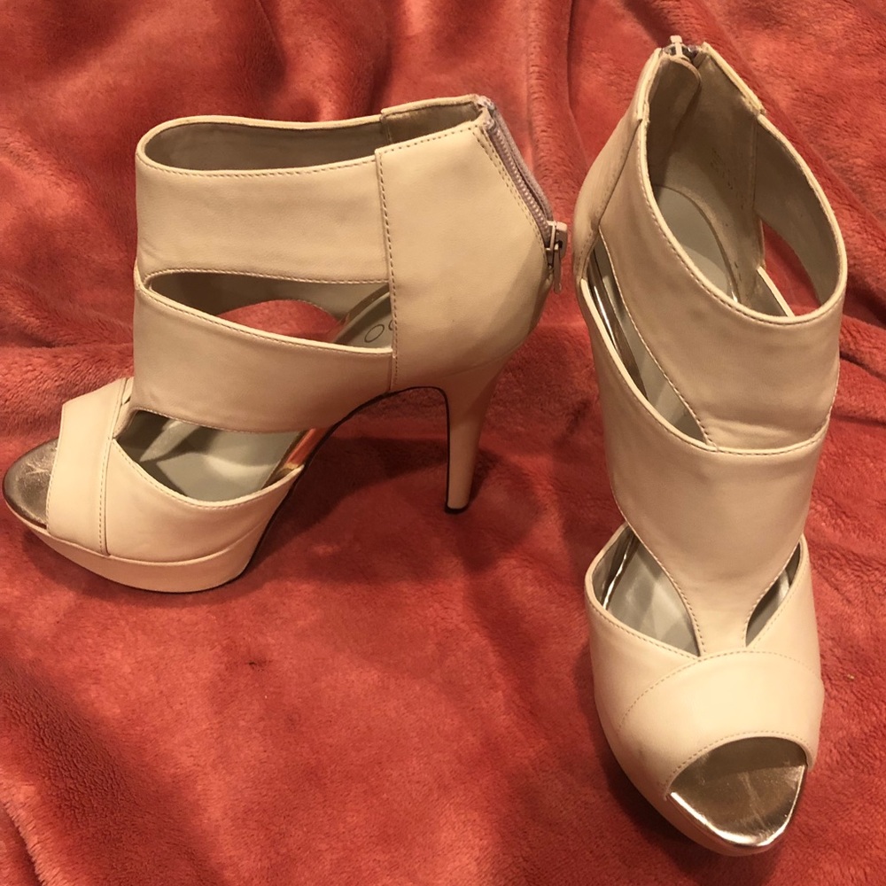 ALDO Tan Peekaboo Paltform Heels